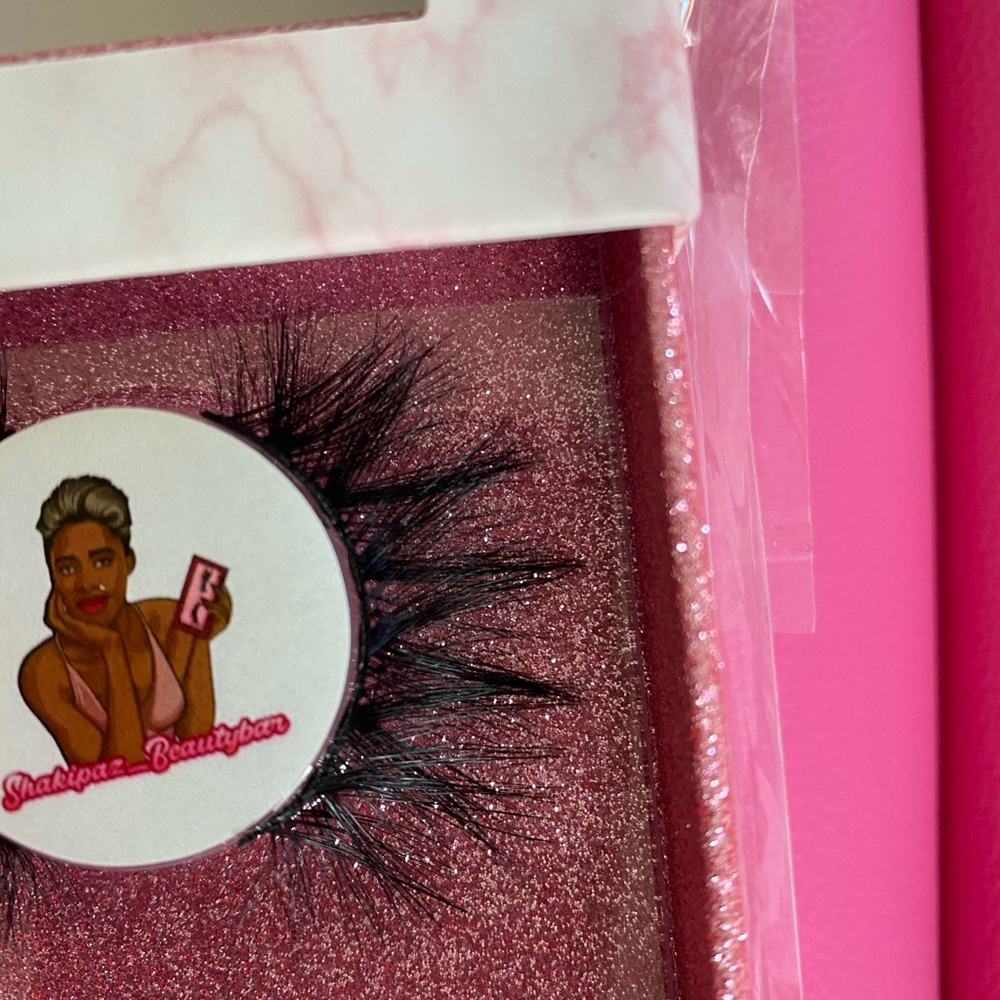 Mink lash extensions - Picture 4 of 15